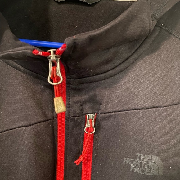 The North Face Black and Red Lightweight Jacket - Picture 3 of 8